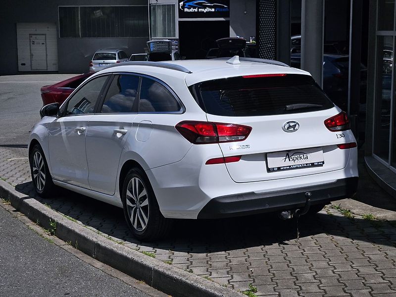 Hyundai i30 1.4 T-GDi, Style, 1.majitel - fotka 3 z 34