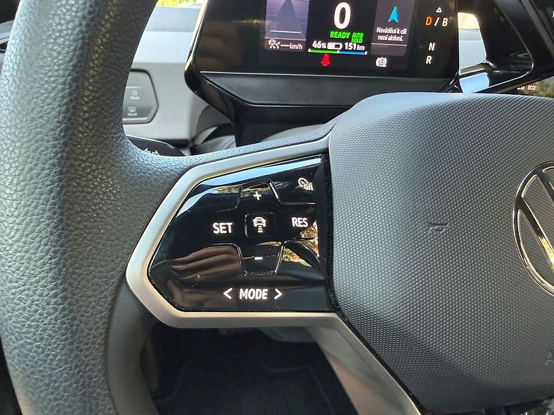 Volkswagen ID.3 PRO 62 kWh ACC - fotka 26 z 36