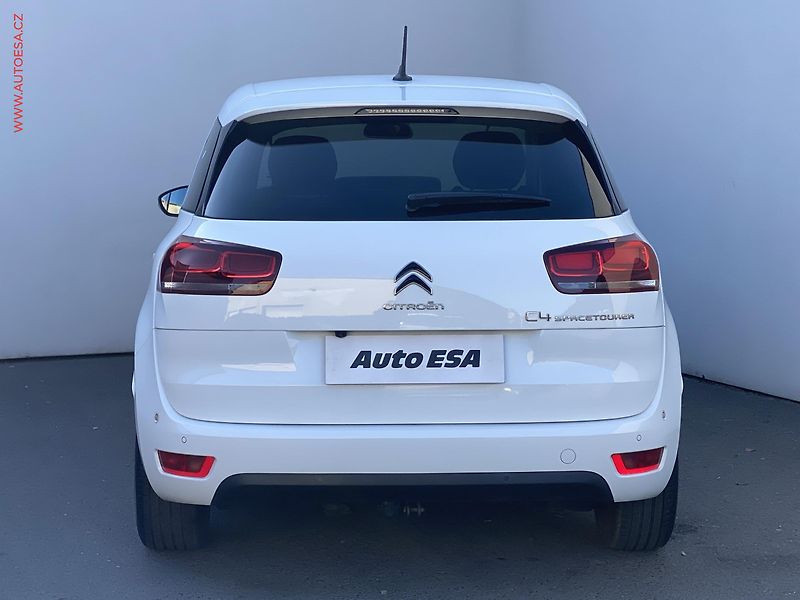 Citroën C4 SpaceTourer (2019) 1.2PT, Shine, AT, kamera - fotka 5 z 17