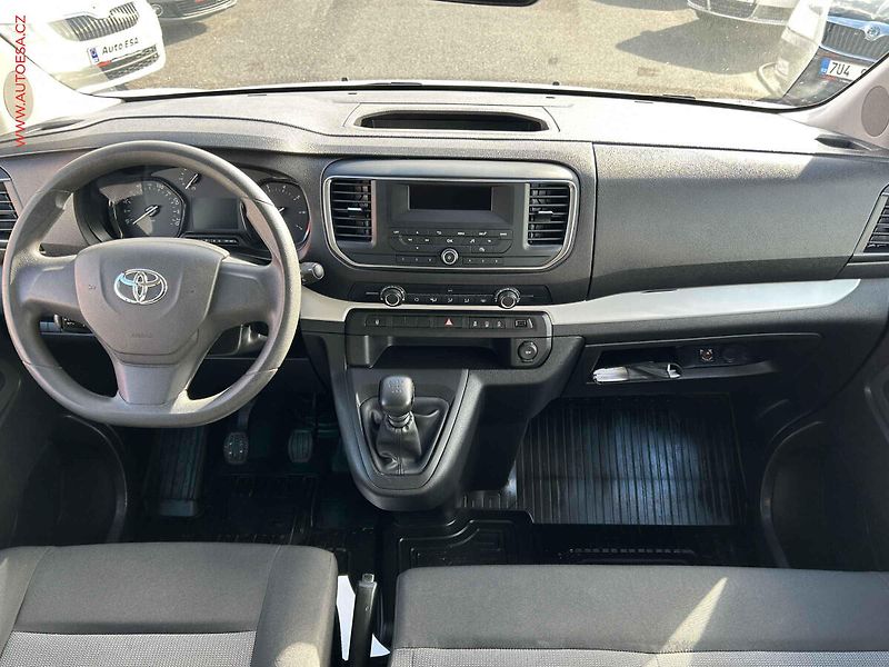 Toyota ProAce Verso (2019) 2.0D-4D L3 9míst, 110kW, AC - fotka 8 z 17