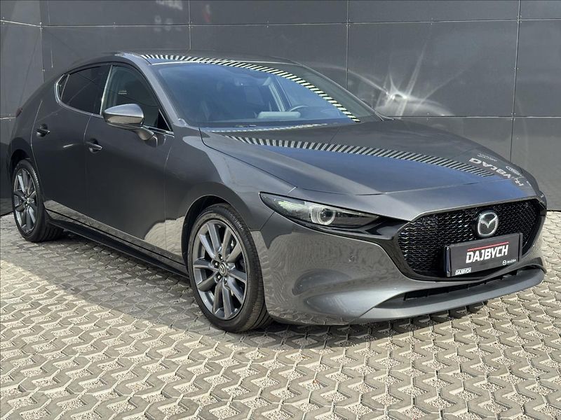 Mazda 3 2,0 Skyactiv-G Selection AT - fotka 2 z 28