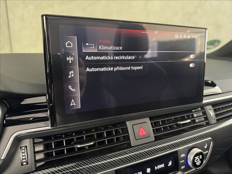 Audi A5 2,0 TDi  S-Line Quattro Matrix - fotka 38 z 47