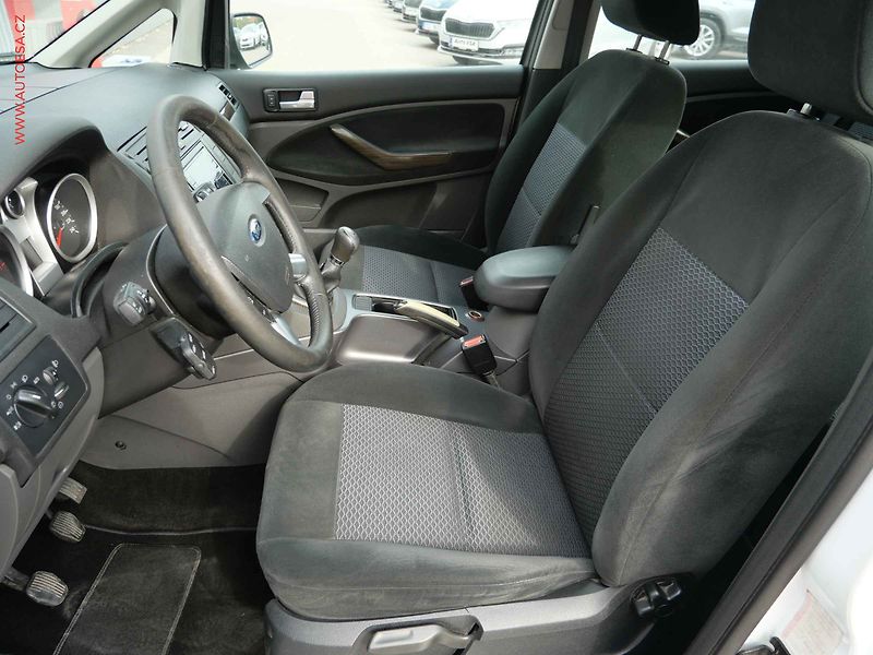 Ford C-MAX (2010) 1.6 TDCi, Klima - fotka 9 z 17