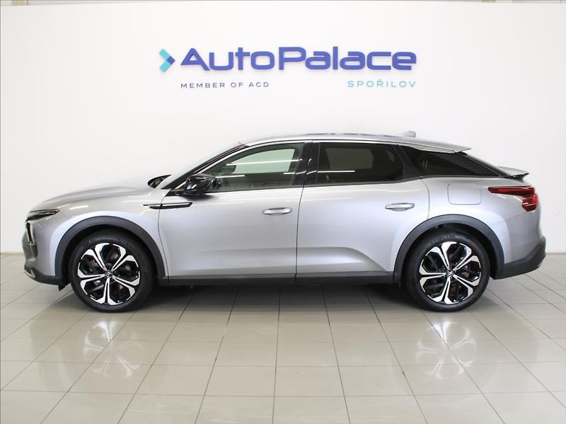 Citroën C5 X 1,6 PHEV 225 Shine 12 170km ČR - fotka 5 z 15