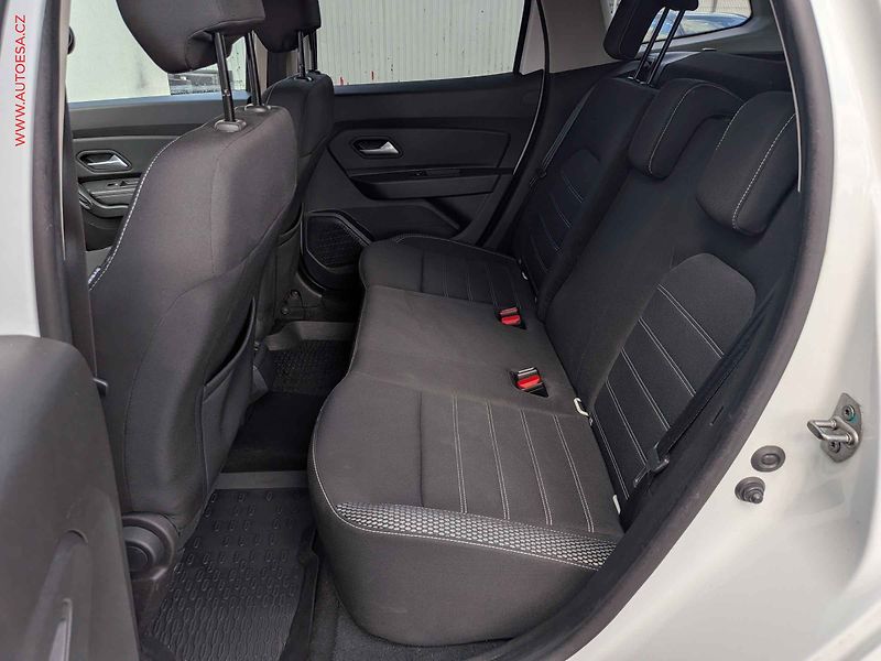 Dacia Duster (2021) 1.0TCe, 1.maj,ČR, AC, navi - fotka 10 z 16