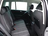 Volkswagen Tiguan 2,0 TDI Sport & Style Tažné - náhled 13