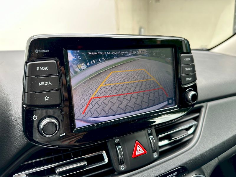 Hyundai i30 (2024) 1.5 T-GDI Mild Hyb Smart kombi - fotka 14 z 25