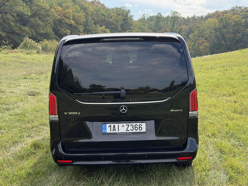 Mercedes-Benz Třídy V (2025) V300d 4M Excusiv L záru3Topení - fotka 7 z 22