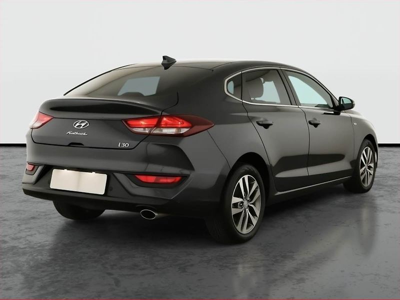 Hyundai i30 (2021) 1.5 T-GDI MHEV, Serv.kniha - fotka 5 z 15