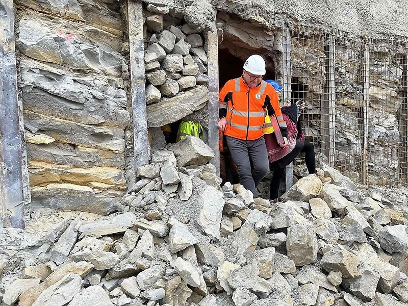 Proražení tunelu Homole na D35.