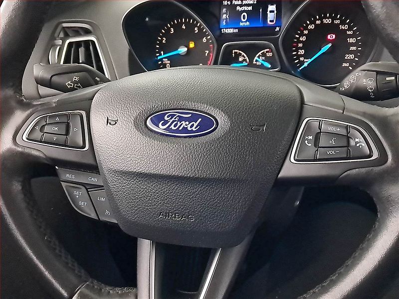 Ford Kuga (2018) 1.5 EcoBoost, ČR,1.maj - fotka 16 z 17