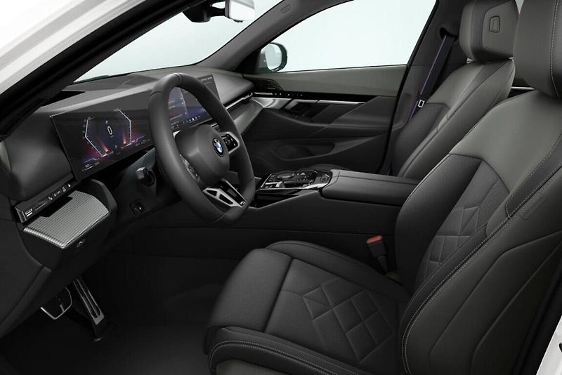 BMW Řada 5 540d xDrive Sedan - fotka 3 z 4