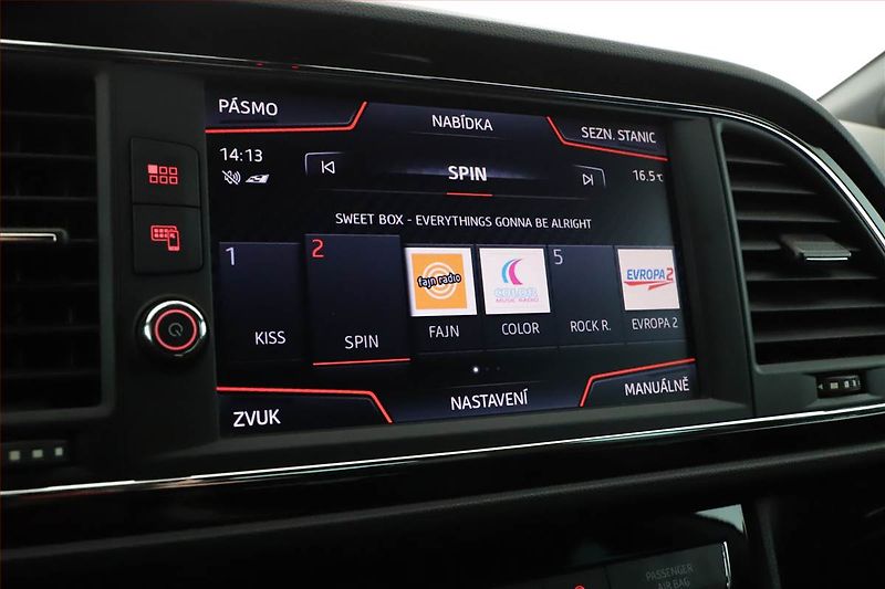 Seat Leon (2018) 2.0 TSI Cupra 300, CUPRA 300 - fotka 14 z 24