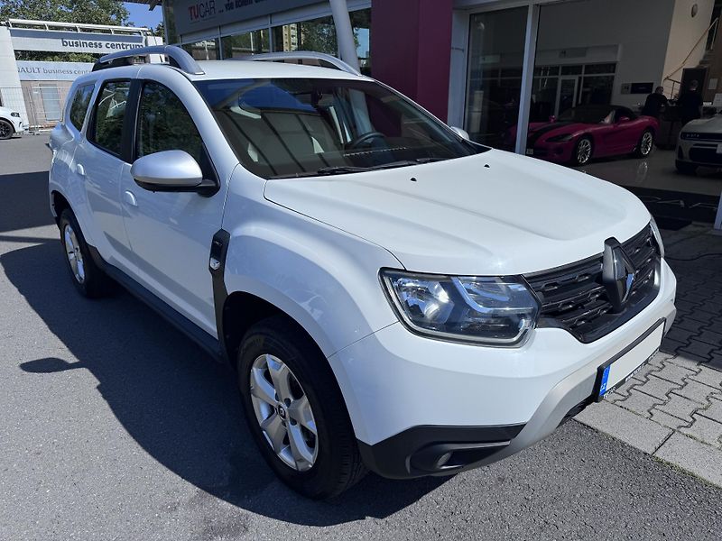 Dacia Duster 2,0 16V 4x4 - fotka 7 z 38