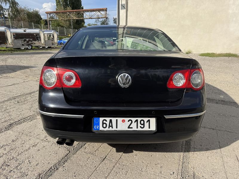 Volkswagen Passat (2006) Automat DSG-Parrot-Nová STK - fotka 6 z 28