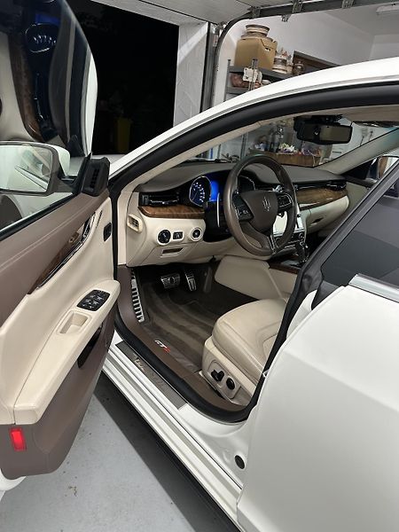 Maserati Quattroporte (2013) GTS 3.8 V8, ZF, 60 000km - fotka 11 z 24