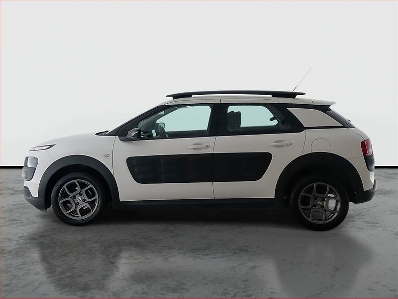 Citroën C4 Cactus (2018) Live 1.2 PureTech, Serv.kniha - fotka 3 z 15