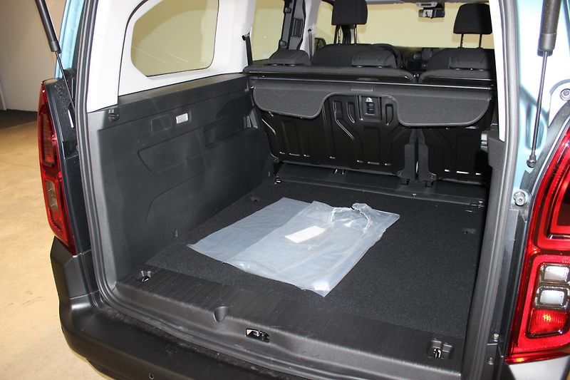 Opel Combo (2025) N1 Edition 1.5 CDTI 96kW L2H1 - fotka 15 z 15