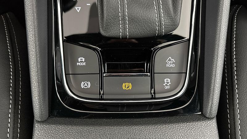 Škoda Kodiaq 2.0 TDI DSG 4x4 Sportline - fotka 24 z 29