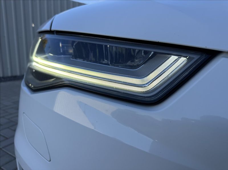 Audi A6 3,0 TDI Quattro DPH původ ČR - fotka 8 z 50