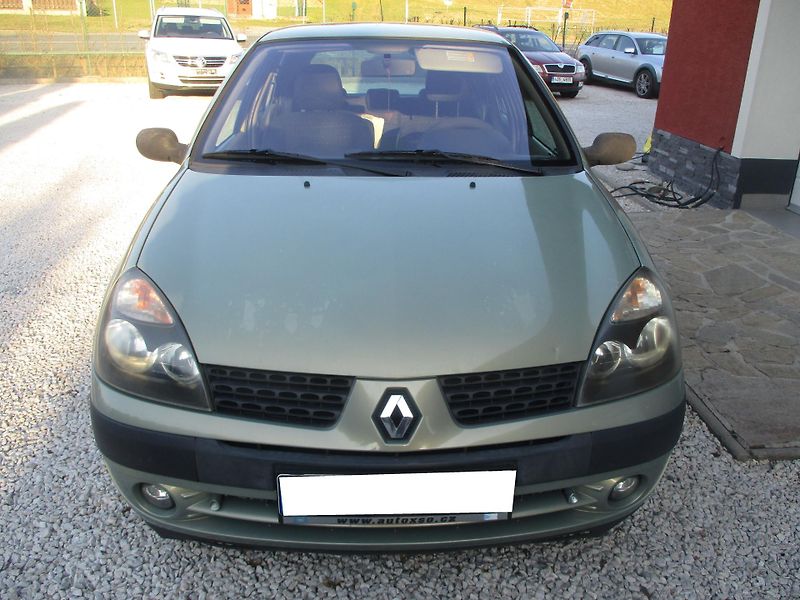 Renault Clio 1.2i ČR +sada kol - fotka 7 z 23