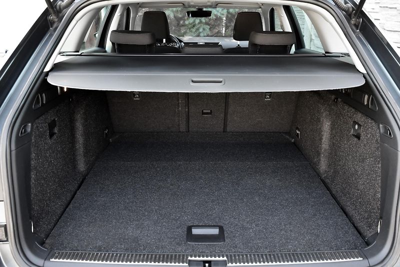 Škoda Superb 2.0 TDi CR,DKLIMA,VÝHŘEV,TEMP - fotka 45 z 50
