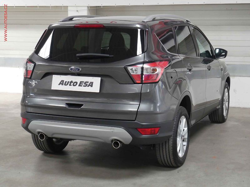 Ford Kuga (2017) 2.0 TDCi 4x4, ČR, AT, navi - fotka 6 z 21
