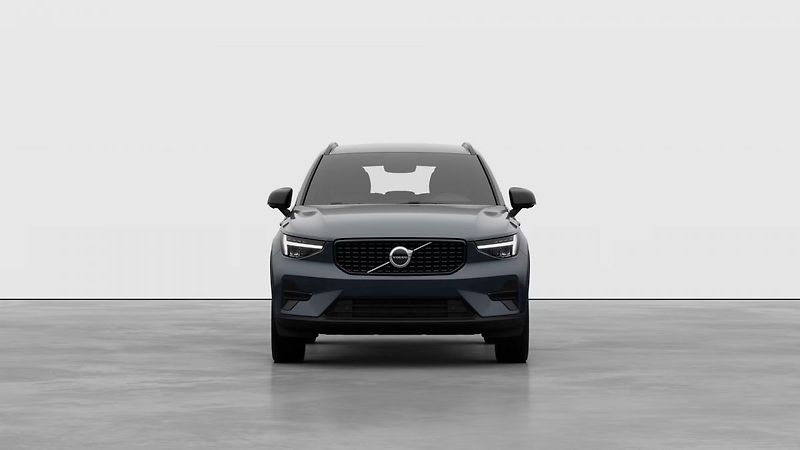 Volvo XC40 (2026) B3 2.0L 163 HP AT7 FWD CORE - fotka 3 z 6