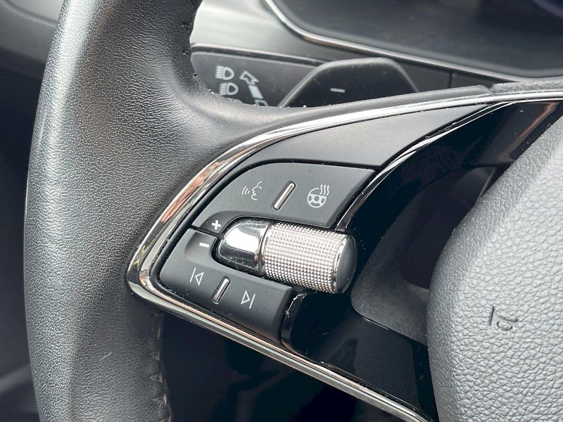 Škoda Superb (2022) 2.0 TDI 110kW DSG Style Plus c - fotka 8 z 34