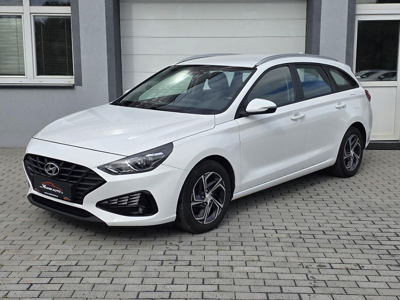 Hyundai i30 (2023) 1.0T-GDi 88kW Comfort ČR NOVÉ - fotka 2 z 21