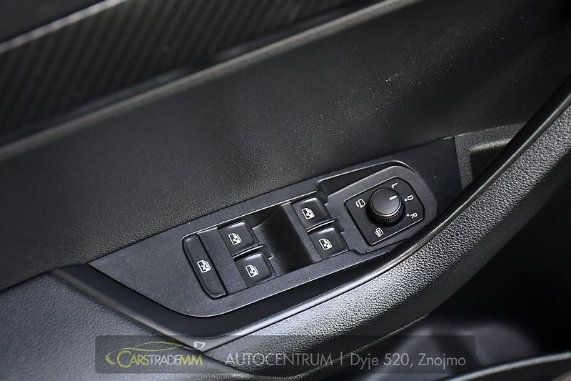 Škoda Karoq 2.0TDi SPORTLINE ACC  - fotka 26 z 51