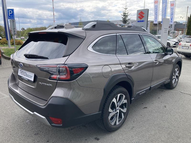 Subaru Outback (2021) 2,5i CVT Touring * ZÁRUKA * - fotka 4 z 18