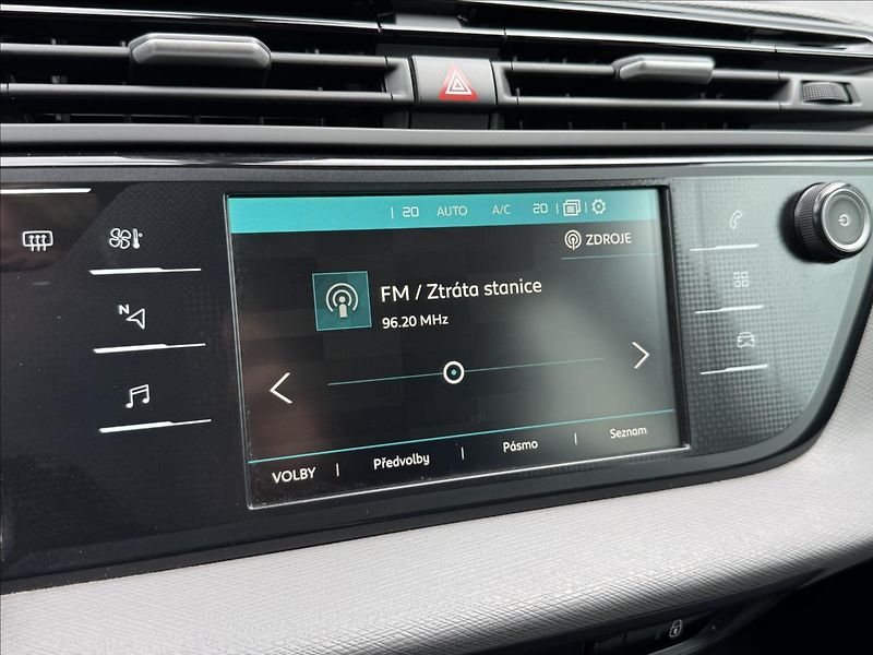Citroën Grand C4 SpaceTourer 1,2 PT130 EAT8 Feel 7MÍSTNÉ - fotka 22 z 32