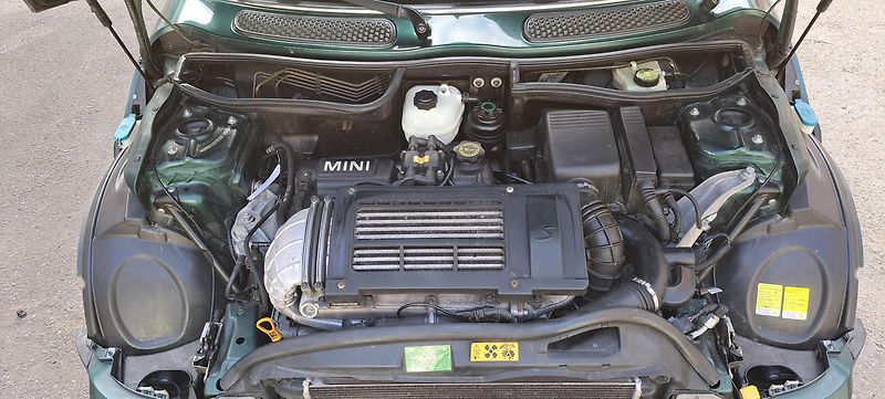 Mini Cooper (2006) - fotka 30 z 36