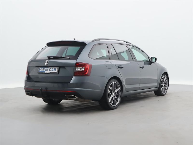 Škoda Octavia 2,0 TSI DSG RS245 LED Panorama - fotka 7 z 28