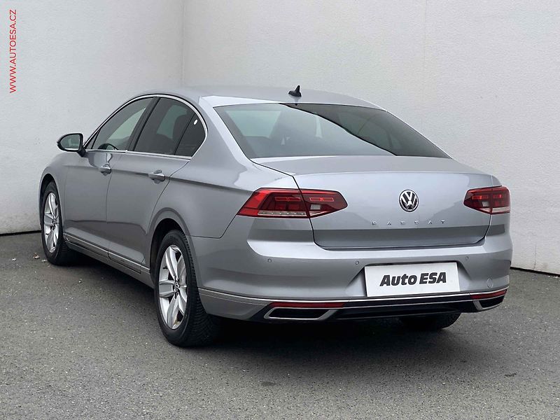 Volkswagen Passat (2019) 2.0TDi, 1.maj,ČR, Elegance - fotka 6 z 19