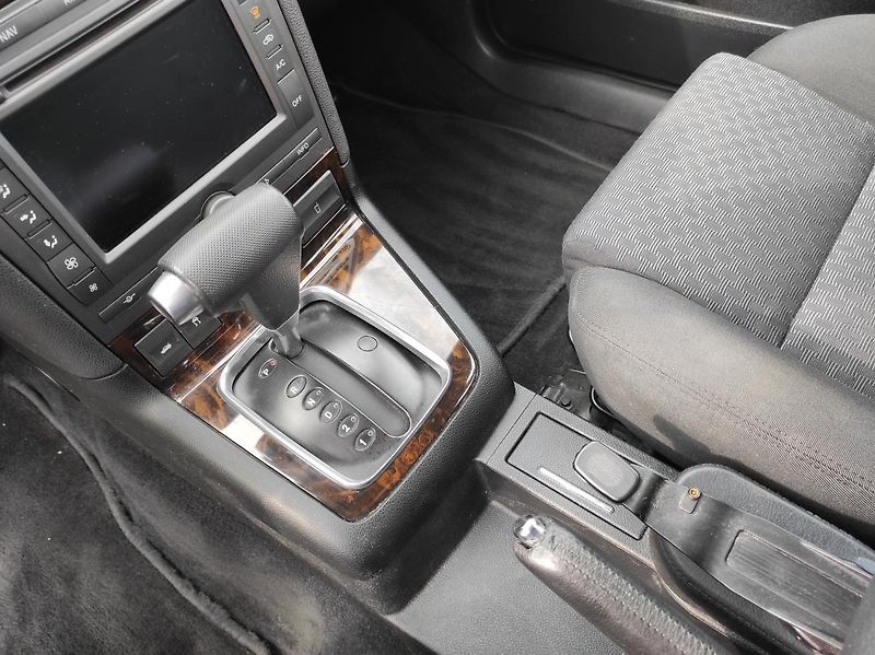 Ford Mondeo AUTOMAT, GHIA, LIFTBACK - fotka 13 z 20