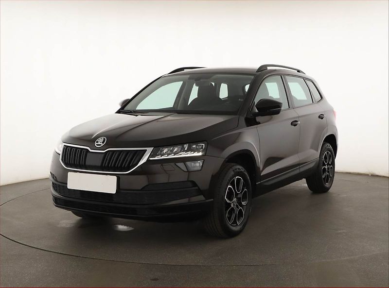 Škoda Karoq (2020) 1.0 TSI, Tempomat - fotka 2 z 14