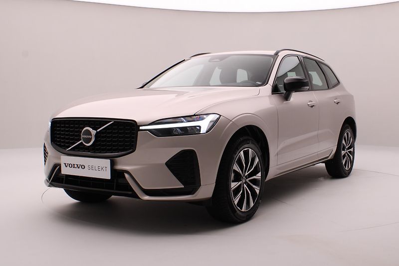 Volvo XC60 B4 AWD PLUS DARK AUT REZERVACE - fotografie inzerátu
