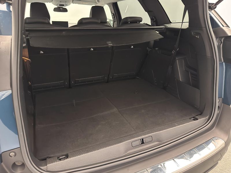 Peugeot 5008 1.5 BlueHDi Allure  CZ 1.maj - fotka 5 z 49