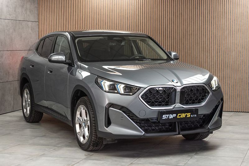 BMW X2 xDrive20d ZÁRUKA*TAŽNÉ*ČR 1.M* - fotka 3 z 46