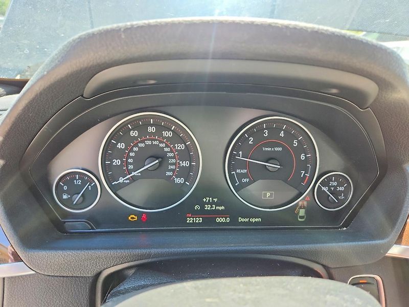BMW Řada 4 (2016) 430XI - fotka 7 z 11