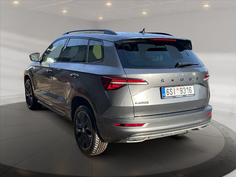 Škoda Karoq 1,5 TSI Sportline DSG - fotka 4 z 11