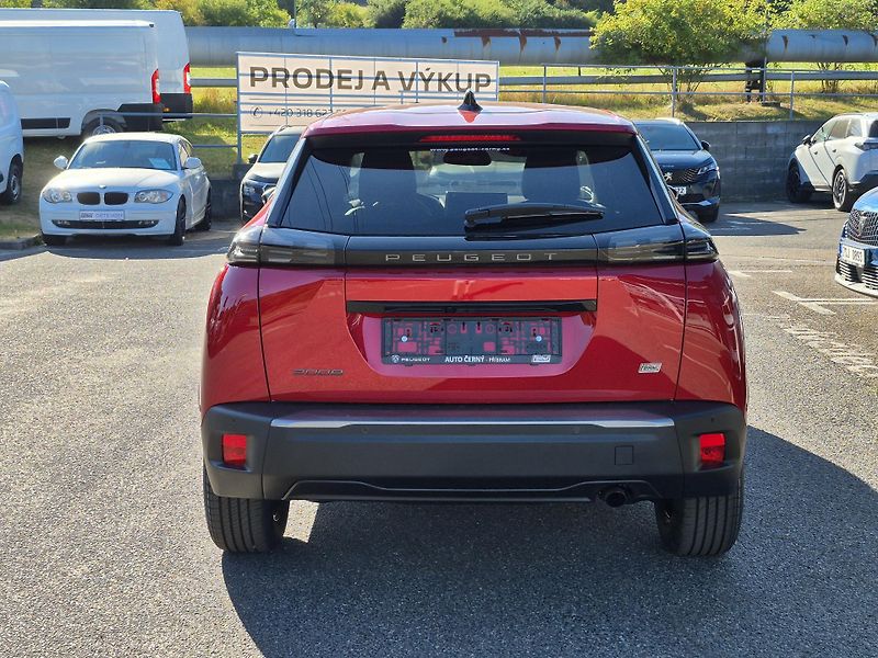 Peugeot 2008 (2026) ALLURE Turbo 100 MAN6 - fotka 5 z 24