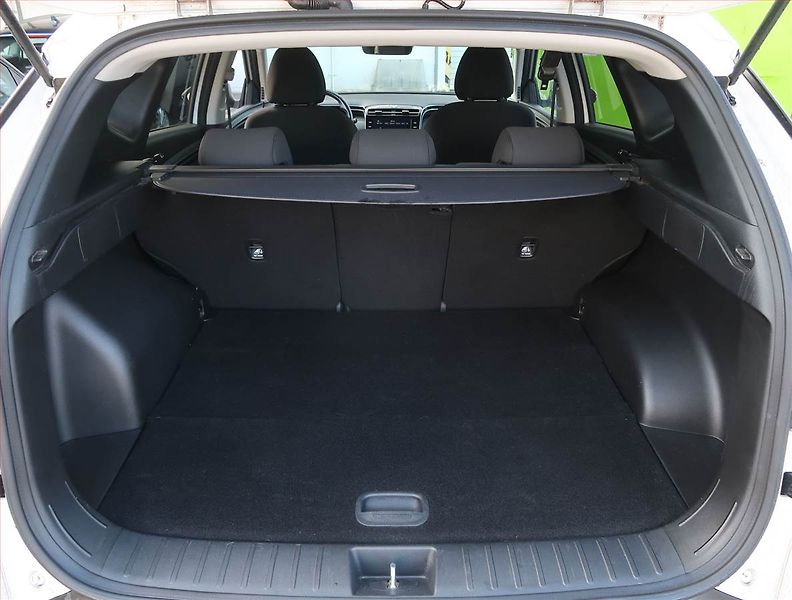 Hyundai Tucson (2021) Smart 1.6 CRDi, ČR,1.maj - fotka 14 z 17