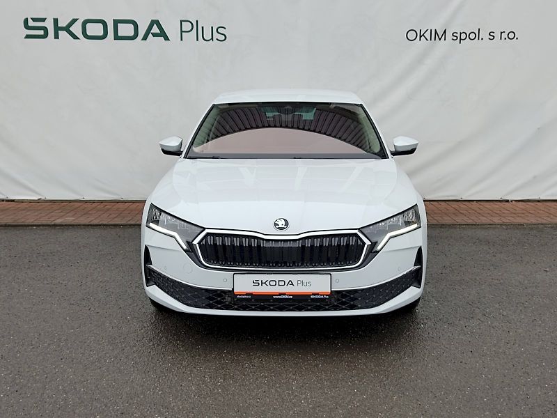 Škoda Octavia (2024) Top Selection 1,5 Tsi 110 Kw D - fotka 4 z 39