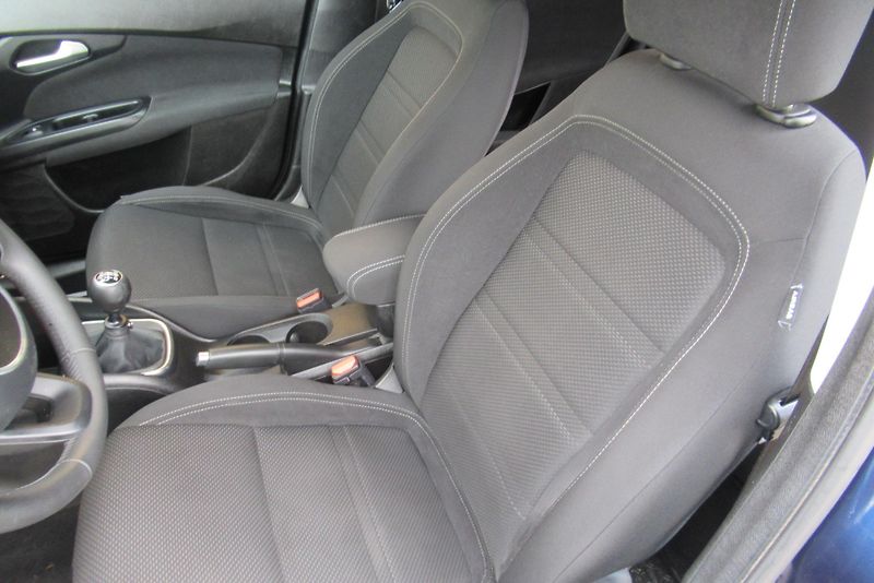 Fiat Tipo 1.6 JTDM  AUT. KLIMA  NAVIGACE - fotka 18 z 28