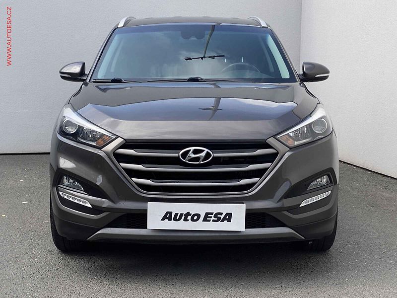 Hyundai Tucson (2016) 1.7CRDi, ČR, AC, navi, park - fotka 2 z 20