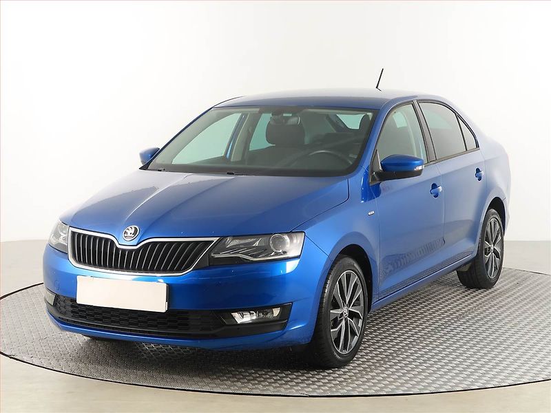 Škoda Rapid (2018) Drive 1.0 TSI, Xenony - fotka 2 z 17