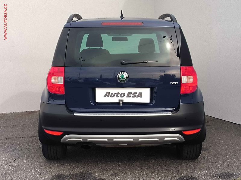 Škoda Yeti (2013) 1.2 TSi, TZ, +kola, panor - fotka 5 z 16